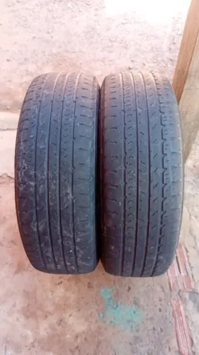 Vendo pneus em bom estado 250$