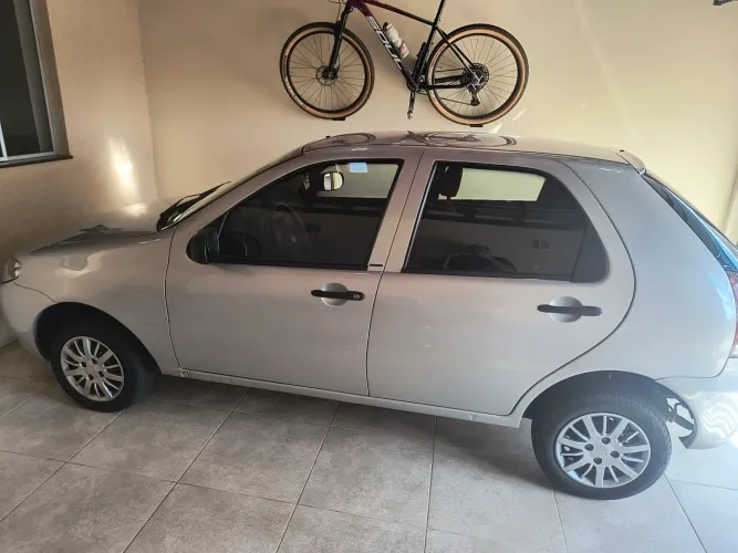 Fiat Palio 1.0 Economy Fire Flex 8V 4P 2014