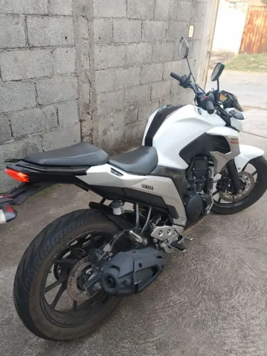FZ25 Yamaha