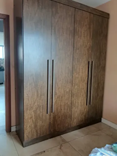 Guarda roupa casal 