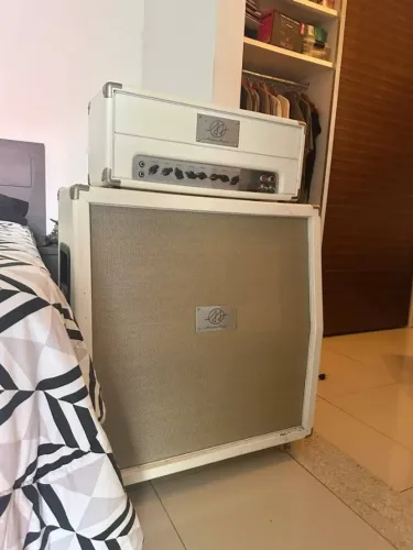 Amplificador Acedo Áudio 302 (Cabeçote + Caixa 4x12) + Footswitch