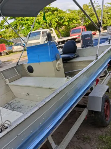 Lancha alumínio