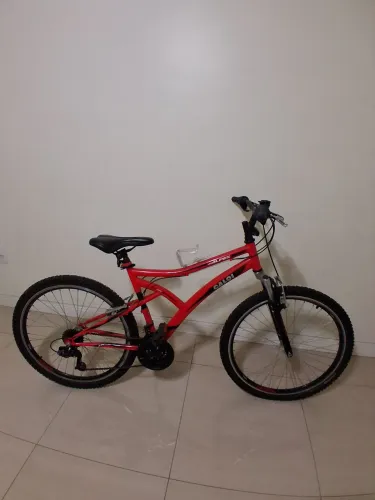 Bicicleta caloi alpes aro 26