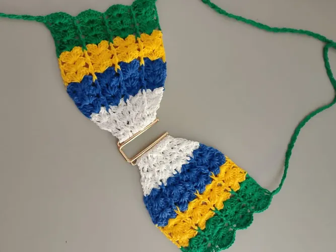 Roupas em crochê