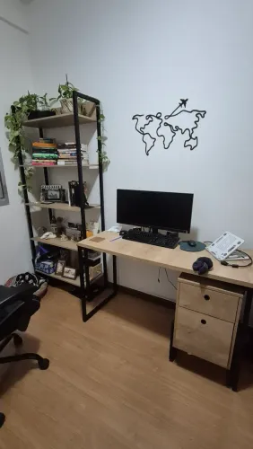 ESTANTE + MESA ESCRITÓRIO + GAVETEIRO