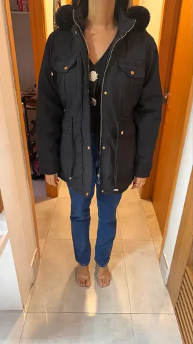 Vendo jaqueta Parka tecido de sarja peluciado