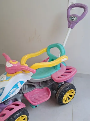 Motoquinha Quadriciclo infantil menina