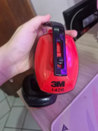 Abafador 3M 1426