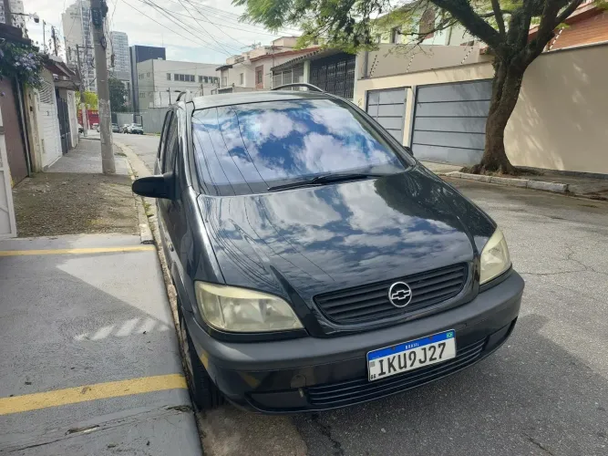 Chevrolet Zafira 2.0/ CD 2.0 8V MPFI 5P Mec. 2002