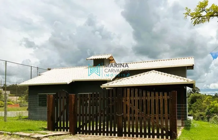 Casa com 3 quartos à venda, 250 m² por R$ 850.000 - Condomínio Vale Do Luar - Jaboticatuba