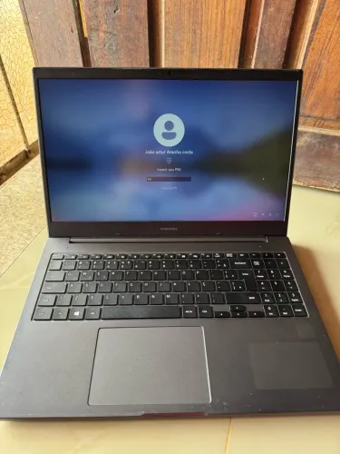 Notebook Samsung Book NP550XDA ? Intel Core i3-1115G4 ? 8GB RAM