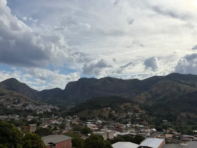 lote no Santana do paraiso