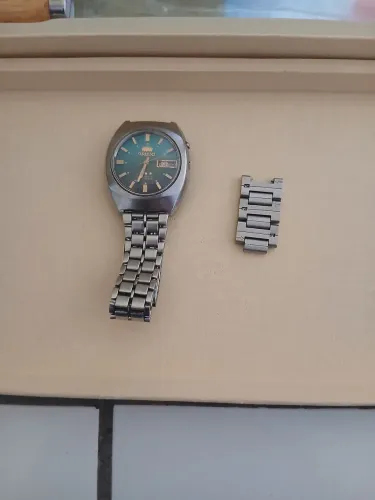 Relógio Orient semi novo ano 1982