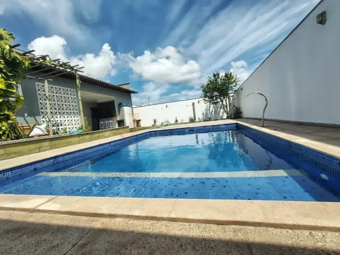 AV-Casa 4 quartos c/suíte  Alto Padrão  Cond. Arquipélago de Manguinhos