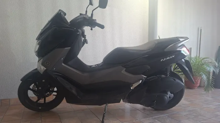 NMAX 160 IMPECÁVEL