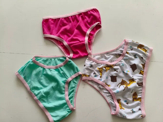 Confecção de roupas íntimas infanto juvenil.