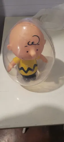 Charlie brown ovo