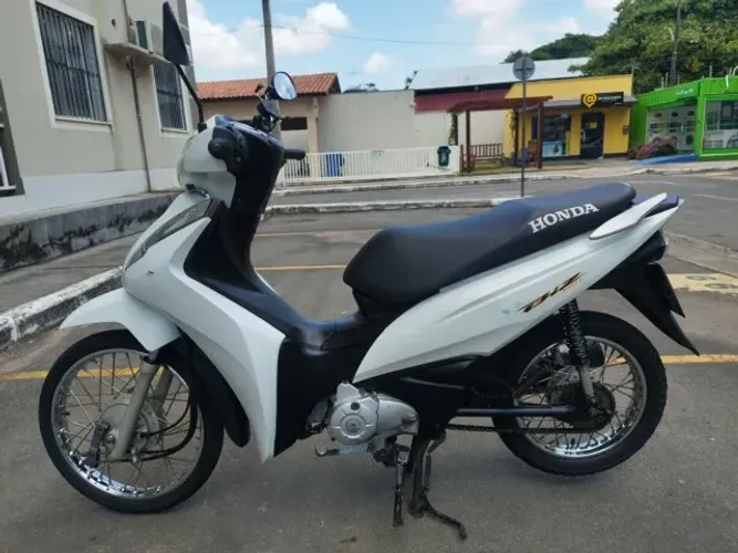 Honda Biz 110i 2018 - Branca ?