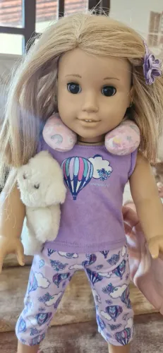 Boneca American Girl original com acessorios (Vai exatamente como esta nas fotos)