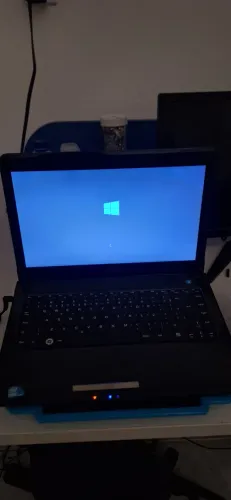 Notebook i3 + 4gb de ram + 500gb (trocar teclado)