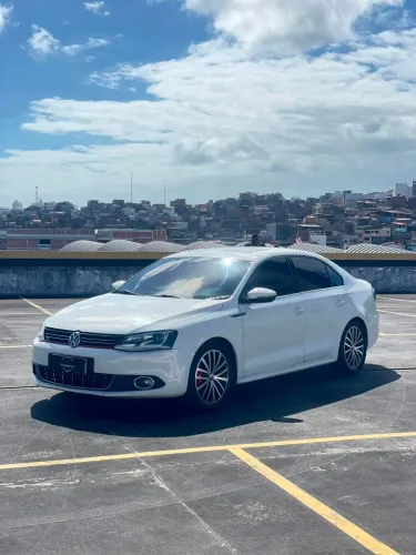 Volkswagen Jetta Highline 2.0 TSI 16V 4P Tiptronic 2013