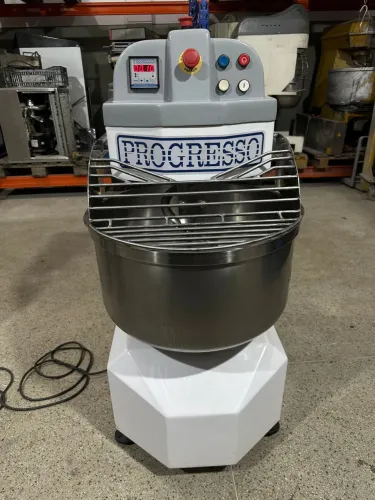 Venda de maquinário industrial de padaria masseira progresso 25/40kg
