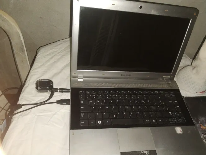 Vendo notebook $490 
