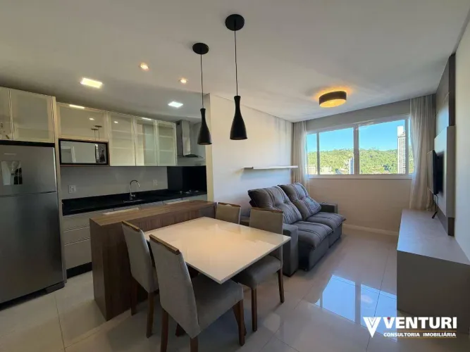 Apartamento com 1 dormitório para alugar, 47 m² por R$ 3.158,26/mês - Velha - Blumenau/SC