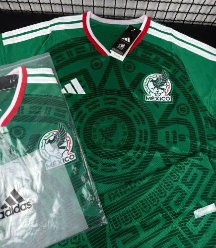 Camisa Seleção México Adidas modelo torcedor tamanho GG (XL)