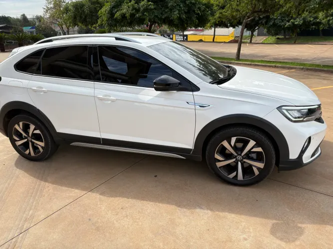 Volkswagen Nivus Highline 1.0 200 TSI Flex AUT 2021