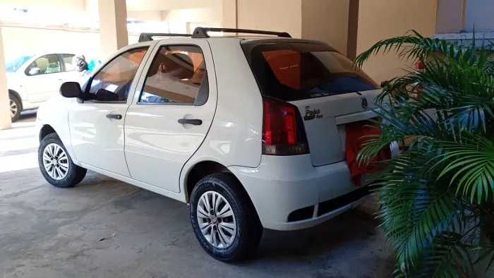 Fiat Palio Celebration 1.0 Fire Flex 8V 4P 2016