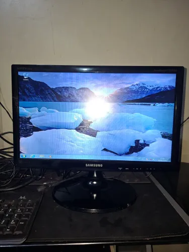 Tv monitor 19 polegadas