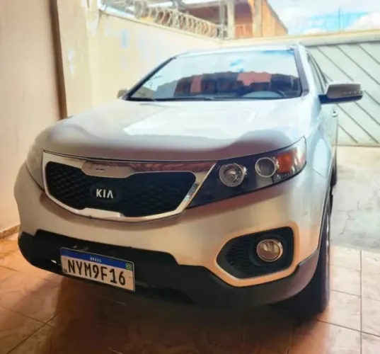 Kia Motors Sorento 3.5 V6 24V 278cv 4X4 Aut. 2011