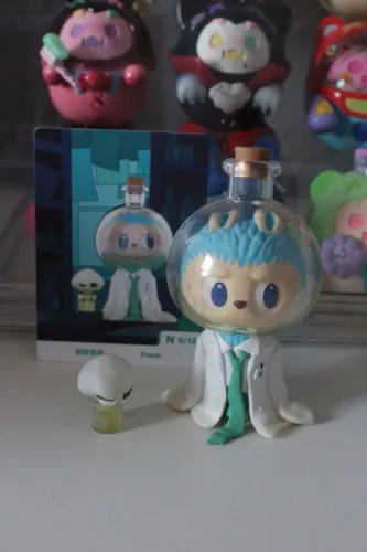 Original Pop Mart - Labubu cientista