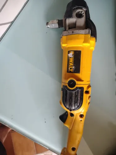Politriz Dewalt de 1250w