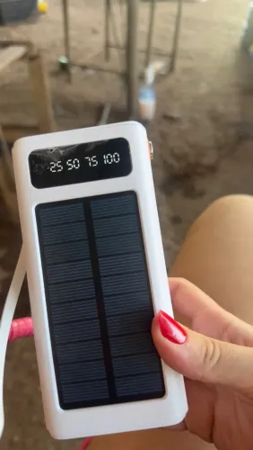 Powerbank Solar 50.000 mAh com Painel Solar - Portátil
