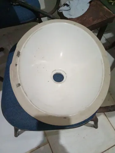 Cuba pra banheiro