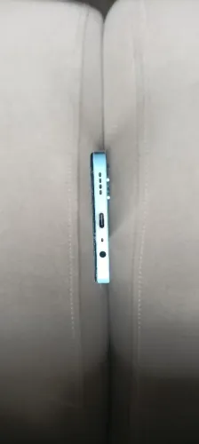 REALMI NOTE 50