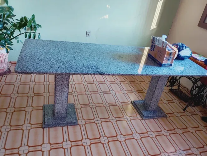 Mesa de Granito grande