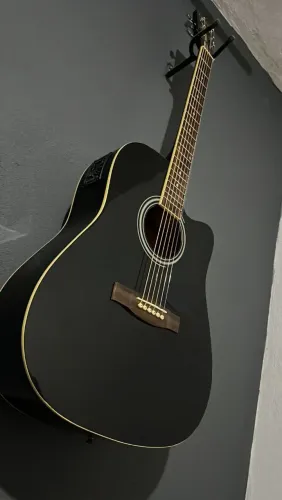 Violão Giannini performance