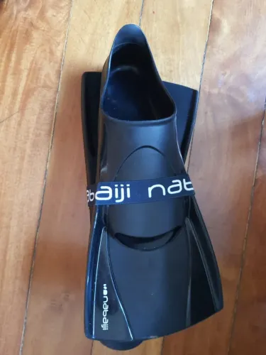 Pe de pato preto tam 36-37 naijibi decathlon