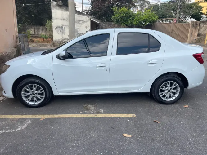 Renault Logan Expression Flex 1.6 16V 4P 2020