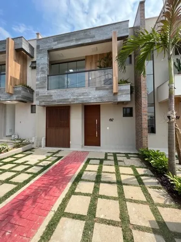 Casa em condomínio Morada de Laranjeiras