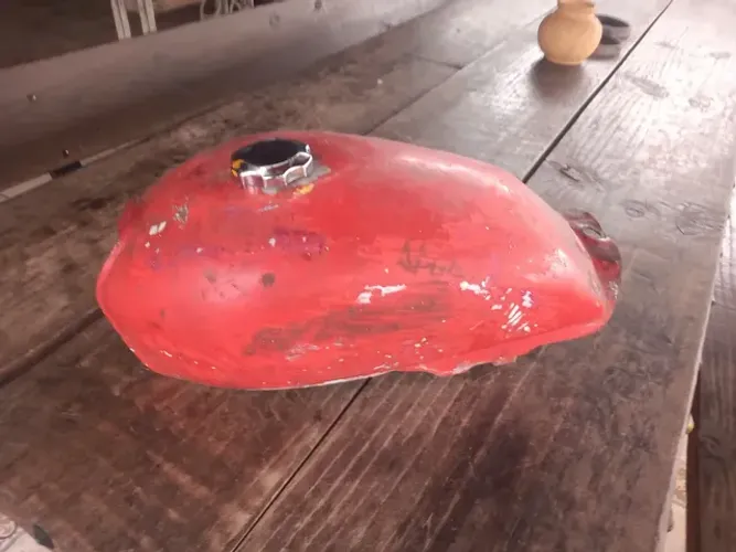 Tanque moto cg antiga