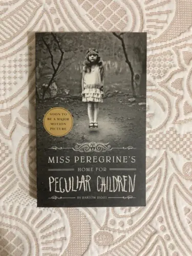 Miss Peregrine's Home for Peculiar Children - Livro Novo