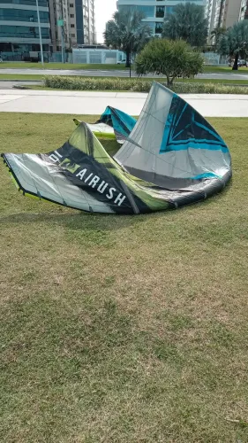 Kitesurf Airush Varial 10