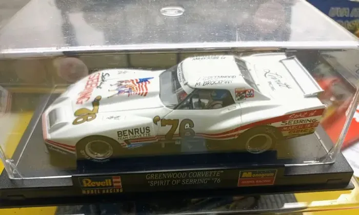 Autorama replicas 1/32 vendo ou troco por outras de meu gosto.
