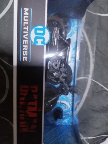 Motocicleta Batman The Batman 1/12 -  Multiverse