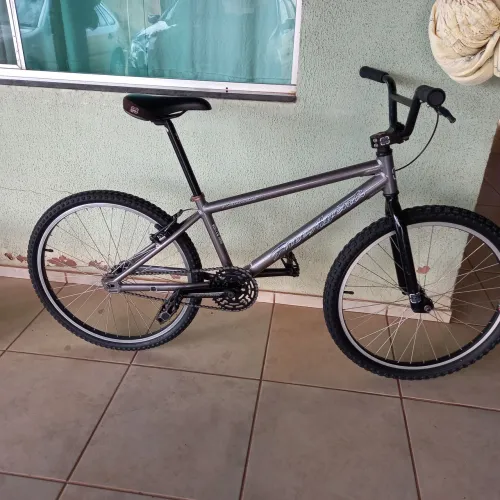 Bmx aro 24 free agente,haro,gt,caloicross 