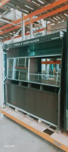 Expositor de pão 